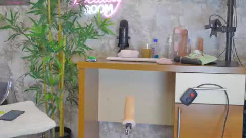 Snapshot of yourburnwish chatting on 02-02-26, 08:07 Anna online show from 02-02-26, 08:07