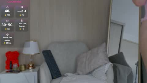 Snapshot of yourcutesofi chatting on 02-25-26, 06:01 Sofia independent model 3 online show from 02-25-26, 06:01