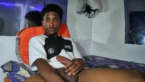 Snapshot of yourdaddy2005 chatting on 03-11-26, 08:20 Yourdaddy2005 online show from 03-11-26, 08:20