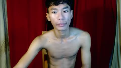 Snapshot of yourdreamboyx chatting on 12-03-24, 02:05 Rence online show from 12-03-24, 02:05