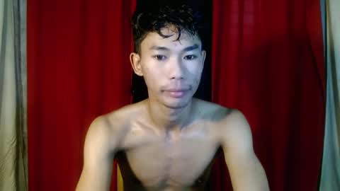 Snapshot of yourdreamboyx chatting on 12-04-24, 04:43 Rence online show from 12-04-24, 04:43