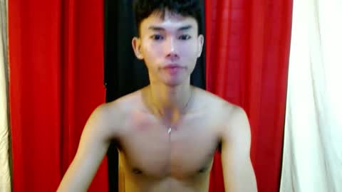 Snapshot of yourdreamboyx chatting on 01-30-25, 02:16 Rence online show from 01-30-25, 02:16
