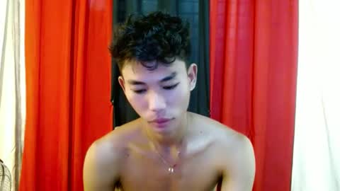 Snapshot of yourdreamboyx chatting on 02-04-25, 07:07 Rence online show from 02-04-25, 07:07