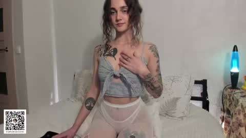 Snapshot of youreyeshere chatting on 03-13-26, 04:02 Dari online show from 03-13-26, 04:02