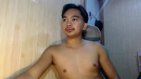 Snapshot of yourfantasyboyjr chatting on 09-25-25, 08:34 i am your dream boy JR online show from 09-25-25, 08:34