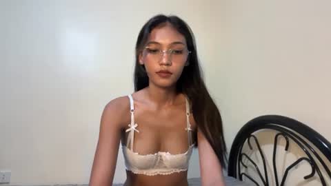 yourfantasyyy_ online show from 06-21-26, 11:35