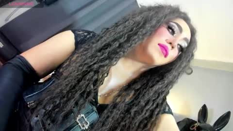  not into STINGY and CHEAP people online show from 10-20-25, 10:10