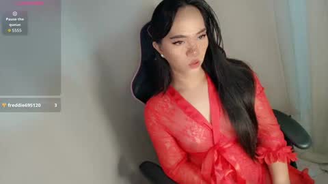 Alexia online show from 04-24-26, 01:57