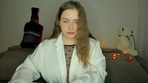 yourgem__ online show from 02-18-25, 04:59