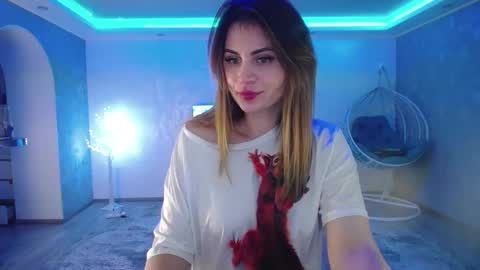 Snapshot of yourgf69 chatting on 01-06-25, 03:29 call meKira online show from 01-06-25, 03:29