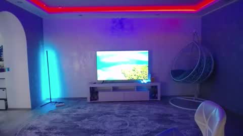 Snapshot of yourgf69 chatting on 02-28-25, 10:30 call meKira online show from 02-28-25, 10:30