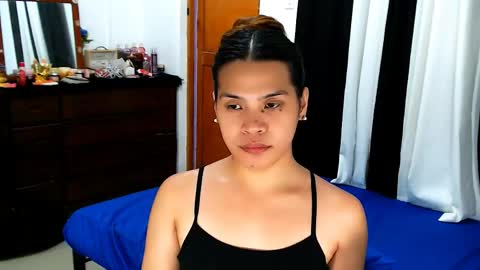 Snapshot of yourgoddesscruella chatting on 05-27-26, 03:53 yourgoddesscruella online show from 05-27-26, 03:53