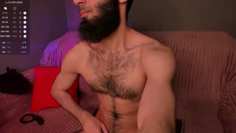 Snapshot of yourhairysecret chatting on 01-11-26, 10:37 HAIRY wants to have a great time online show from 01-11-26, 10:37