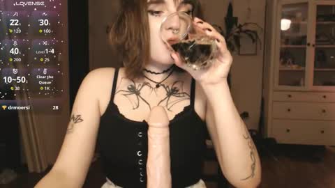 Snapshot of yourhanna_ chatting on 03-17-26, 06:33 hanna online show from 03-17-26, 06:33