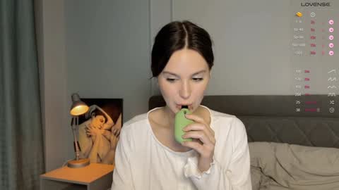 Aida online show from 01-05-25, 01:04