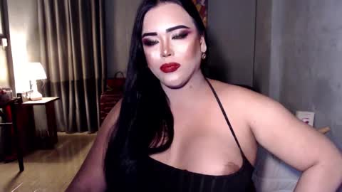 Snapshot of yourhighnesscassy chatting on 12-11-24, 05:21 Cassy online show from 12-11-24, 05:21