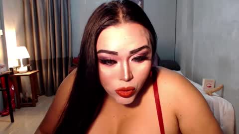 Snapshot of yourhighnesscassy chatting on 01-10-25, 03:18 Cassy online show from 01-10-25, 03:18