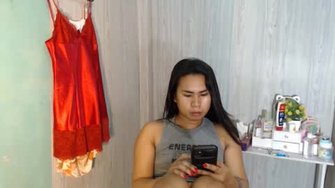 Mauie  online show from 02-27-26, 02:44