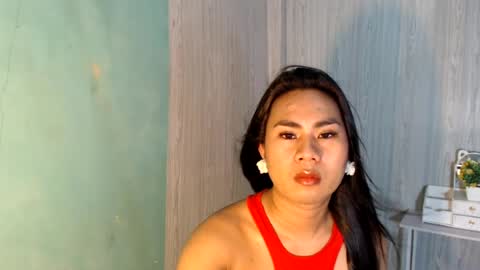 Snapshot of yourhottie_winxxx chatting on 06-28-26, 11:44 Mauie online show from 06-28-26, 11:44