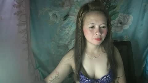Snapshot of yourlenda chatting on 02-28-26, 01:45 Glenda online show from 02-28-26, 01:45