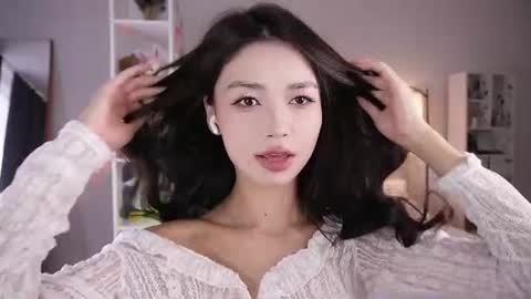 Snapshot of yourlittlesunrise_ chatting on 07-17-26, 05:36 yourlittlesunrise_ online show from 07-17-26, 05:36