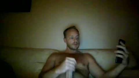 Snapshot of yourlove8523 chatting on 09-14-25, 08:35 yourlove8523 online show from 09-14-25, 08:35