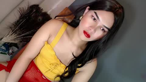 yourlove_dannica online show from 04-25-26, 01:41