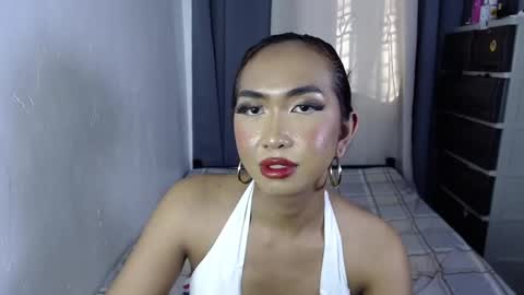 yourlovebella88 online show from 02-25-25, 11:44