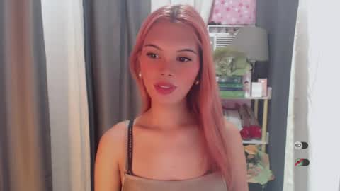 Snapshot of yourlovekylie chatting on 07-29-26, 06:06 KYLIE MORE online show from 07-29-26, 06:06