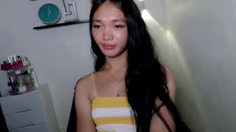 Nina online show from 04-27-26, 05:11