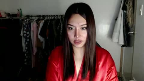 tifanny online show from 02-28-25, 01:37