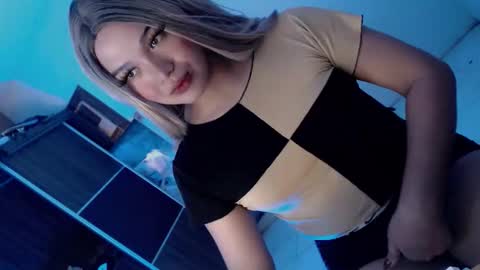 PEARL online show from 09-23-25, 02:25