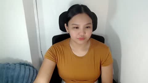 Snapshot of yournaughty_leigh chatting on 06-28-26, 02:06 yournaughty_leigh online show from 06-28-26, 02:06