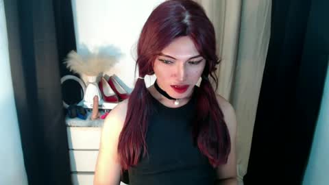 Snapshot of yournaughtykendal chatting on 06-30-26, 01:56 TIFFANY SUCKING QUEEN online show from 06-30-26, 01:56