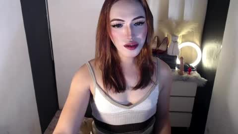 Snapshot of yournaughtykendal chatting on 08-07-26, 03:30 TIFFANY SUCKING QUEEN online show from 08-07-26, 03:30