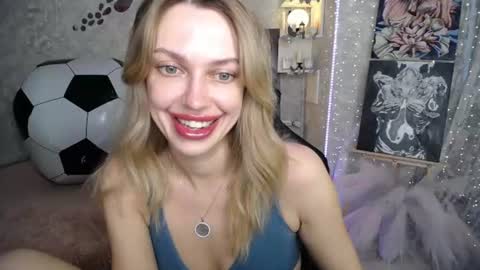 Nicky online show from 06-22-26, 04:48