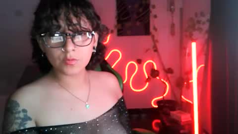 Serena online show from 11-25-25, 05:29