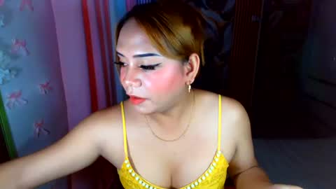 Snapshot of yourqueen_kaye chatting on 07-08-26, 01:21 kaye online show from 07-08-26, 01:21