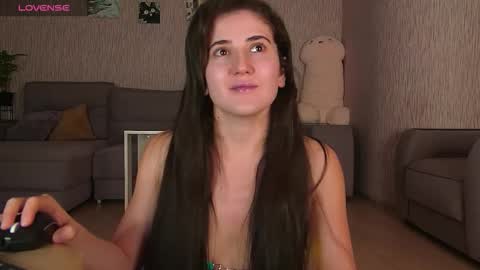 Yourr Muse online show from 10-24-25, 02:41