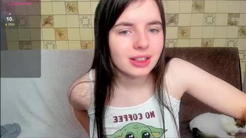 Snapshot of yourraccoon chatting on 11-08-25, 08:18 Jenny online show from 11-08-25, 08:18