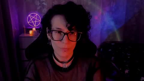 Snapshot of yourscosmic chatting on 03-07-25, 08:33 Yours Cosmic online show from 03-07-25, 08:33