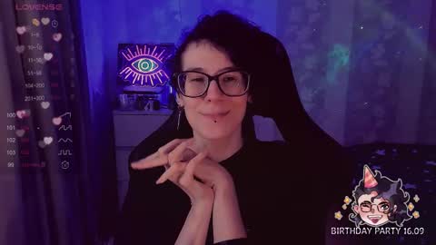 Snapshot of yourscosmic chatting on 09-16-25, 12:00 Yours Cosmic online show from 09-16-25, 12:00