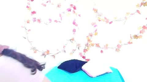 Snapshot of yoursexy18lover chatting on 06-15-26, 05:53 Lina and roberth online show from 06-15-26, 05:53