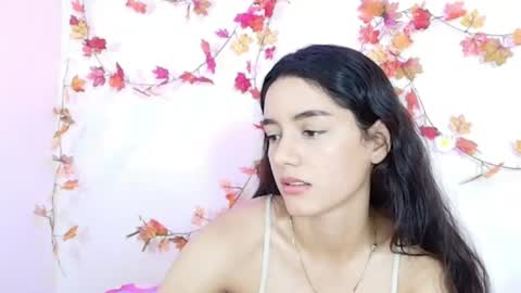 Snapshot of yoursexy18lover chatting on 07-19-26, 07:23 Lina and roberth online show from 07-19-26, 07:23