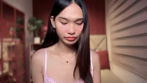 yoursluttyashxx online show from 05-08-26, 04:23