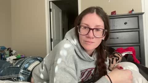 yourstrulylivy online show from 01-07-25, 08:10