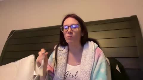 yourstrulylivy online show from 03-10-25, 01:23