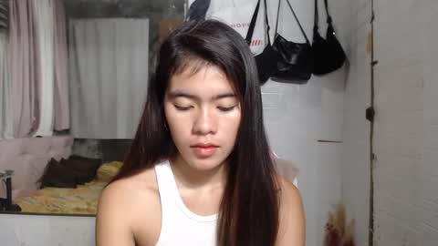 Snapshot of yoursweet_asian20 chatting on 12-05-24, 11:40 Maddie online show from 12-05-24, 11:40