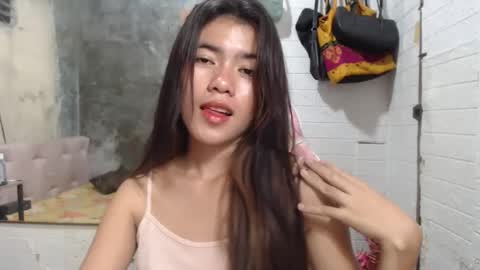 Snapshot of yoursweet_asian20 chatting on 01-22-25, 05:26 Maddie online show from 01-22-25, 05:26