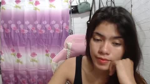 Snapshot of yoursweet_asian20 chatting on 02-04-25, 01:45 Maddie online show from 02-04-25, 01:45